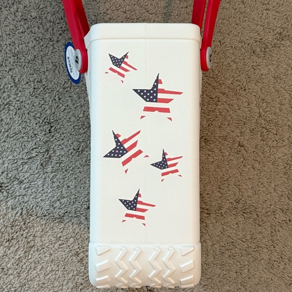 NWT Limited Edition Baby Bogg® Bag (medium size) Star Spangled w/star holes - Picture 5 of 13